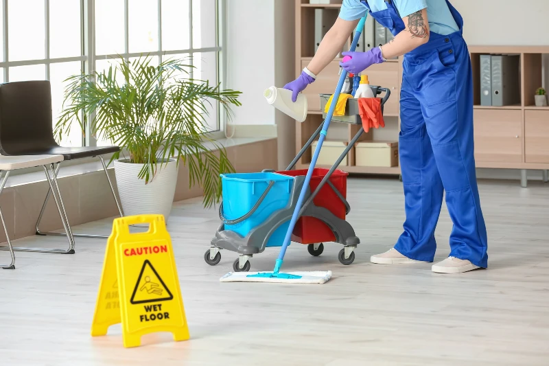 Impact of Commercial Cleaning on Office Layout